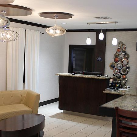 Horizon Inn & Suites Pearsall Dış mekan fotoğraf